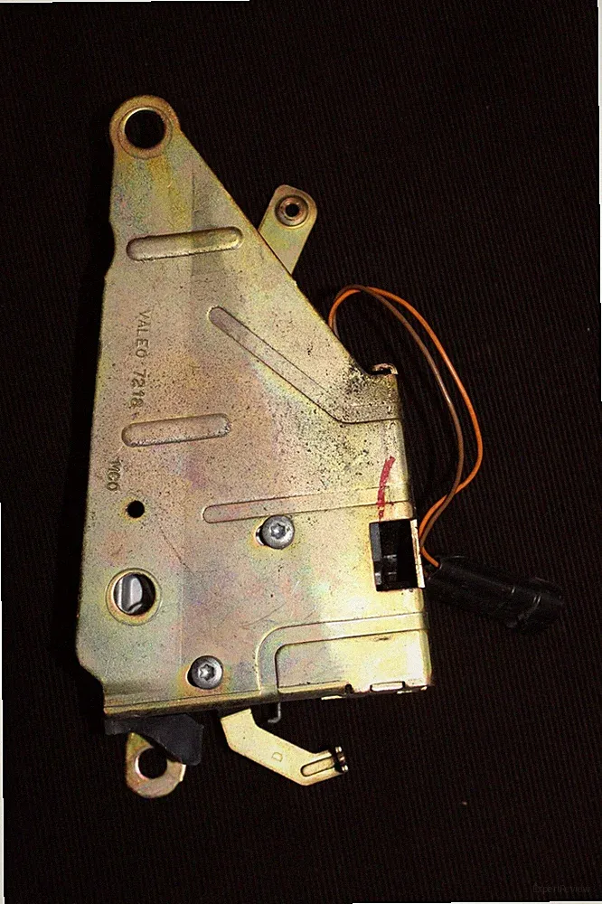 002573 SMART ForTwo 450 CABRIO TÜRSCHLOSS R mit MICROSCHALTER 0002856V009 7218