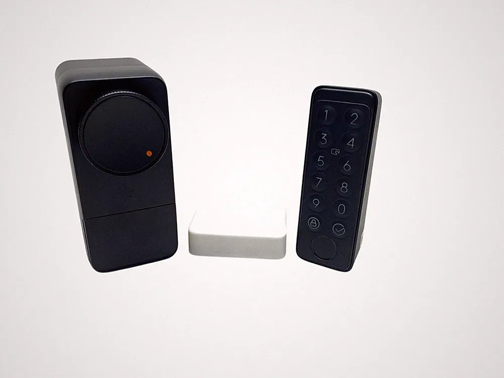 Elektronisches Bluetooth-Schloss SwitchBot WiFi Smart Lock Pro B-WARE