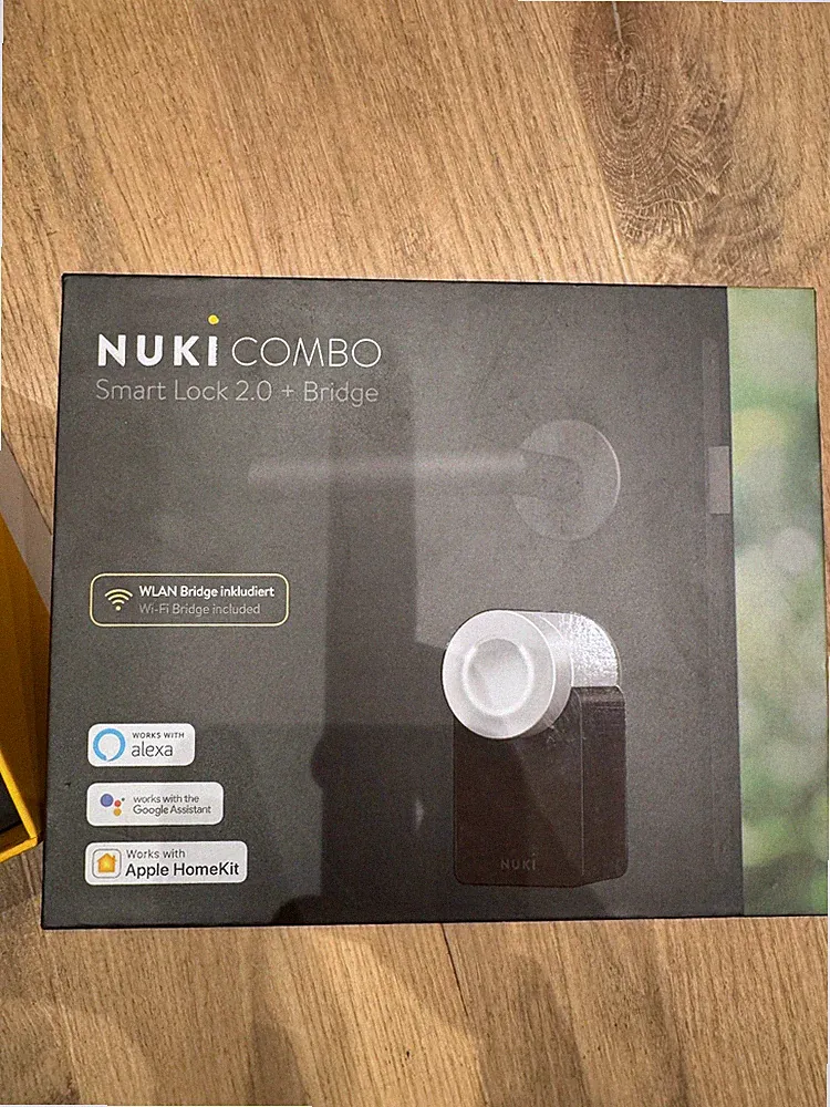 Nuki Combo Smart Lock 2.0 + Bridge + Akku Pack + Türmagnet | geprüft
