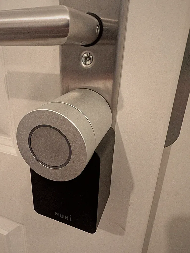 Nuki Combo Smartlock 2.0 und Bridge Smartes Türschloss