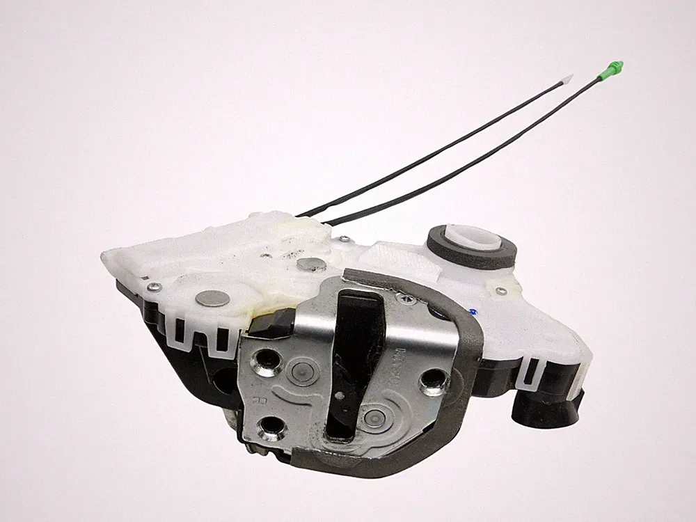 Türschloss m. ZV Stellmotor re vo für Toyota Yaris XP9 09-11 5T 690300D150