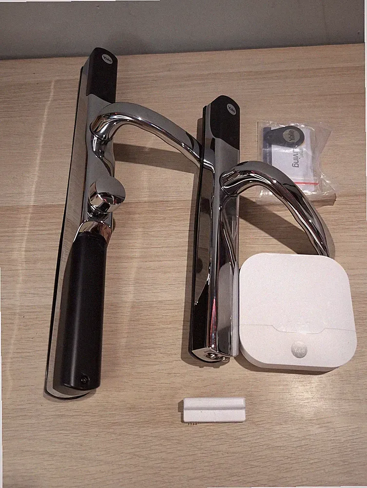 Yale Conexis L1 Smart Türschloss - Chrom - Yale Hub & WiFi Zugangsmodul